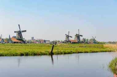 Zaanse Schans, Hollanda'daki geleneksel Hollanda köy evleri