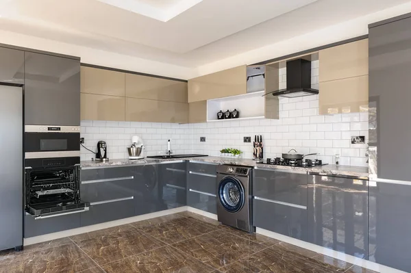 Luxury modern white, beige and grey kitchen interior — Stock Photo, Image