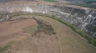 Eski Orhei uçurumlarının insansız hava aracı görüntüsü, Moldova