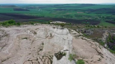 Moldova 'daki kireçtaşı ocağı, Doğu Avrupa
