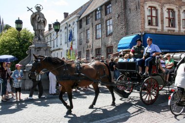 Bruges bir turist yaz saati