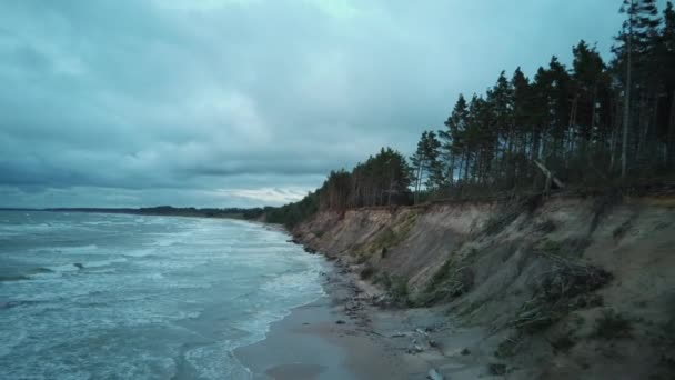 Vliegen Oostzee Jurkalne Avond Uitzicht Vanuit Lucht Letland Jurkalne Seashore — Stockvideo
