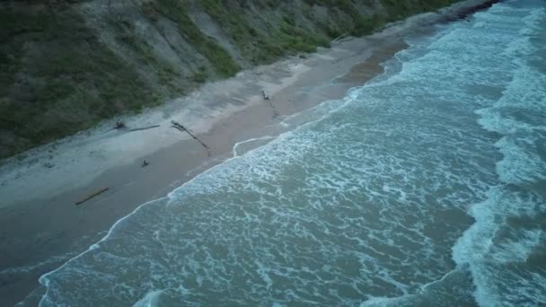 Vliegen Oostzee Jurkalne Avond Uitzicht Vanuit Lucht Letland Jurkalne Seashore — Stockvideo