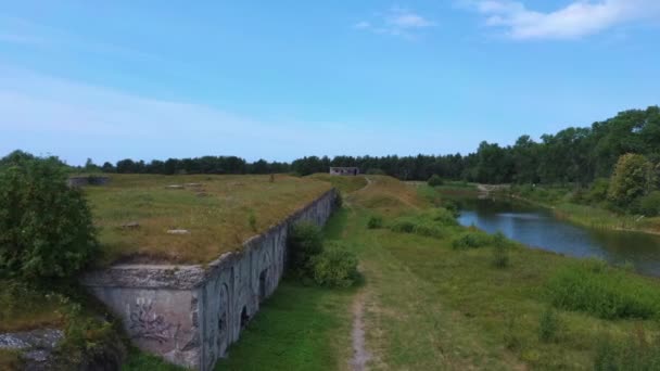 Flyger Över Liepaja War Port Lettland Gamla Södra Fästningar Östersjön — Stockvideo