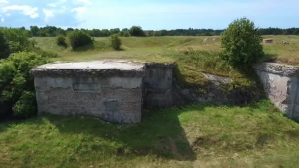 Flyger Över Liepaja War Port Lettland Gamla Södra Fästningar Östersjön — Stockvideo