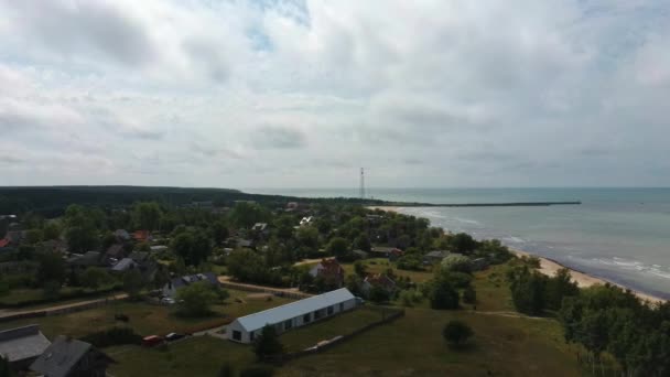 Aereal Dron Shot Baltic Sea Pavilosta Letonia Costa Letona Del — Vídeo de stock