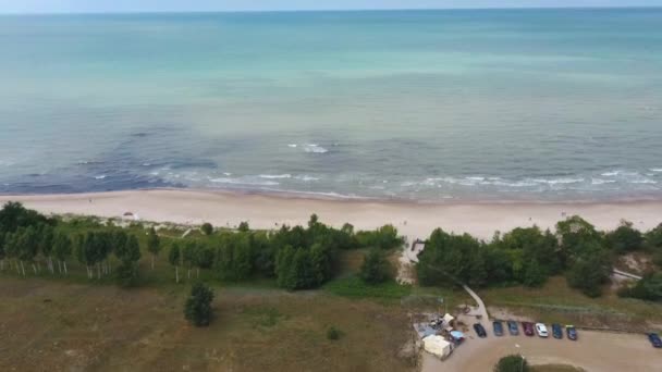 Воздушный Dron Shot Балтийское Море Павилосте Латвия Латвийское Побережье Балтийского — стоковое видео