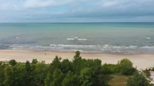 Aerial Dron Sköt Östersjön Pavilosta Lettland Lettlands Kust Östersjön — Stockvideo