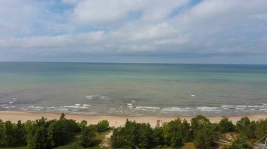 Areal Dron, Letonya Pavilosta 'da Baltık Denizi' ni vurdu. Baltık Denizi 'nin Letonya Sahili