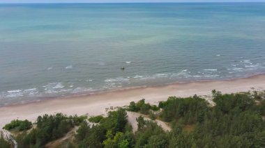 Areal Dron, Letonya Pavilosta 'da Baltık Denizi' ni vurdu. Baltık Denizi 'nin Letonya Sahili