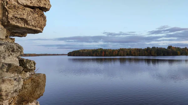 Hösten Visa Gamla Koknese Slott Ruiner Och Floden Daugava Beläget — Stockfoto