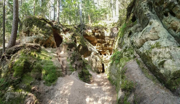 Licu Langu Sandstone Cliffs Jeskyně Velkého Langu Písečné Formace Uzlu — Stock fotografie