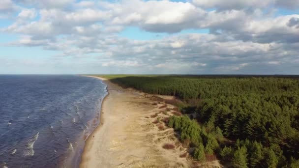Aerial Dron Shot Garciems Beach Λετονία Baltic Sea Suny Winter — Αρχείο Βίντεο