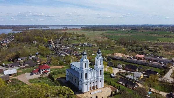 Vista Aérea Igreja Católica Romana Ludza Letônia Sunny Spring — Fotografia de Stock