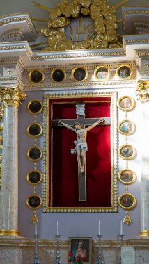 Majestic Aglona Katedrali Letonya 'nın en önemli Katolik Ruhsal Merkezlerinden biri. Eski Bir Kilisenin İçinin Deatail 'i.