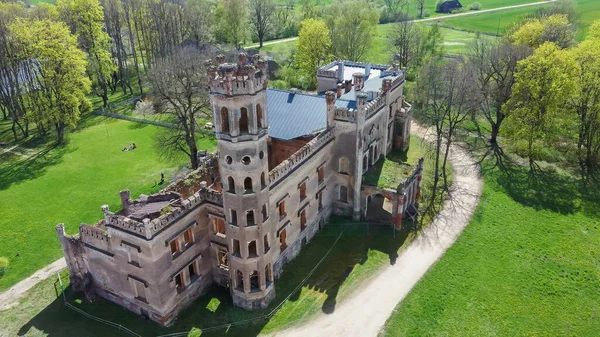 Foto Aérea Del Castillo Odzienas Destruido Letonia Europa Hermoso Springday — Foto de Stock