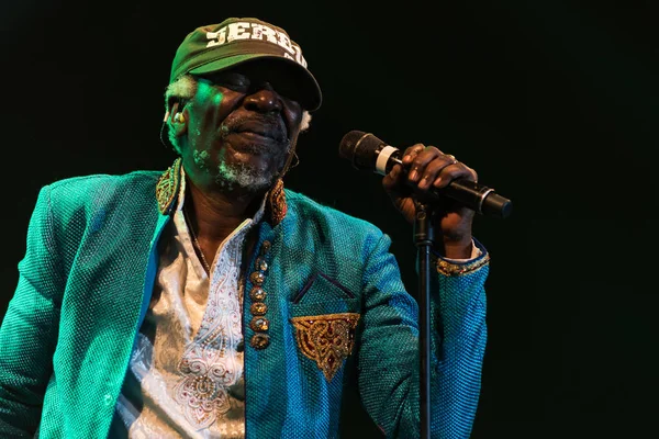 Alfa sarışın ve güneş sistemi ünlü reggae şarkıcısı ve söz yazarı Nisville Caz Festivali, 11 Ağustos yaşıyor. 2017