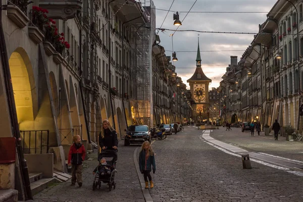 Berno Szwajcaria Listopada 2019 Widok Berno Centrum Miasta Wieżą Zegarową — Zdjęcie stockowe