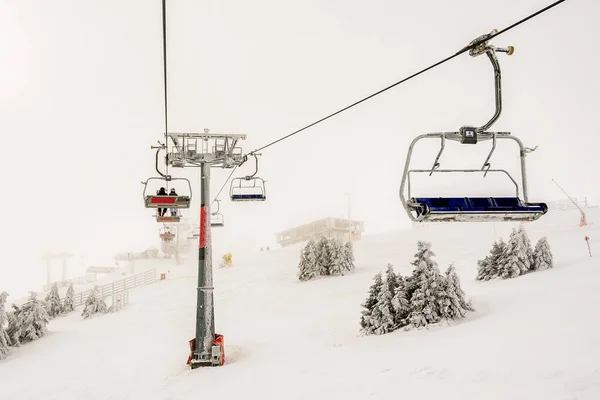 Ski Lift Stațiune Schi Timpul Iernii Kopaonik Serbia Peisaj Iarnă — Fotografie, imagine de stoc