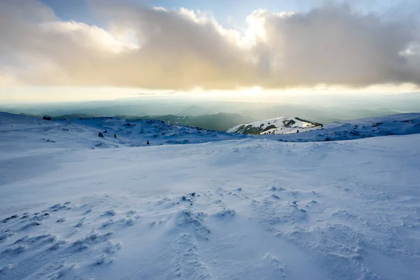 Panorama Winter Snowy Mountains Sky Sunlit Clouds Kopaonik Serbia — Stock Photo, Image