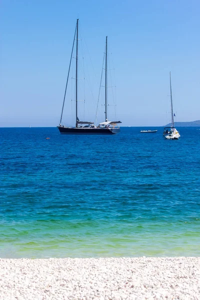 Strand, Meer und Boot — Stockfoto