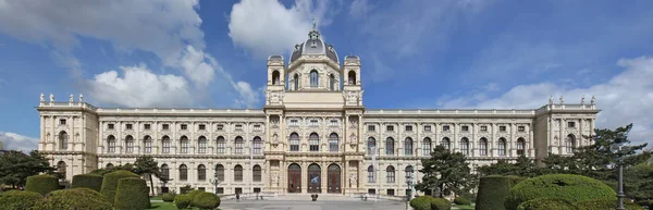 Здание музея естественной истории Вены — стоковое фото