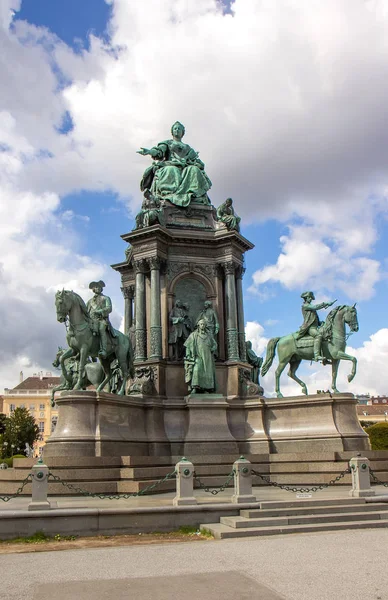 玛丽亚 特蕾莎雕像在维也纳 奥地利 — 图库照片