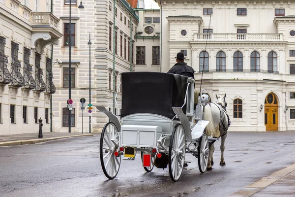 Starý Kočár Turistické Atrakce Vídni Rakousko — Stock fotografie