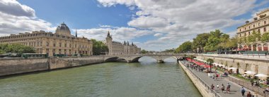 Seine Nehri boyunca Paris plajları