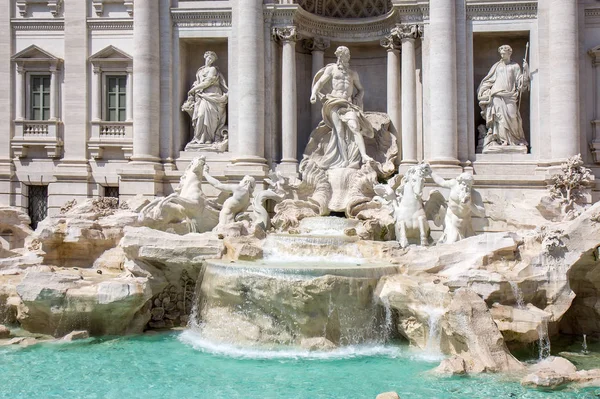 在罗马，意大利的特雷维喷泉从细节 — 图库照片