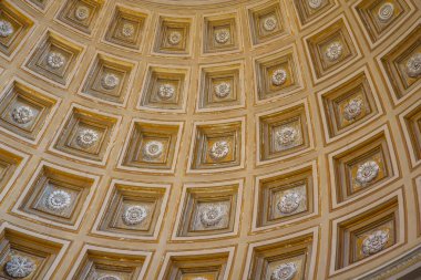 Vatikan Müzesi'ndeki kubbe