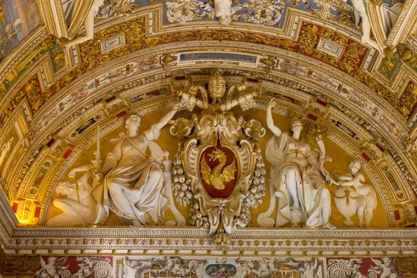 Uma Escultura Teto Nos Museus Vaticano — Fotografia de Stock