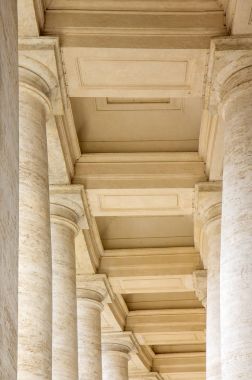 Piazza San Pietro (St. Peter's Meydanı) Vatikan colonnades 