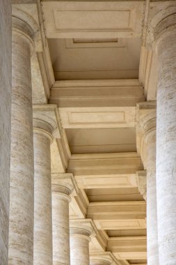 Piazza San Pietro (St. Peter's Meydanı) Vatikan colonnades 
