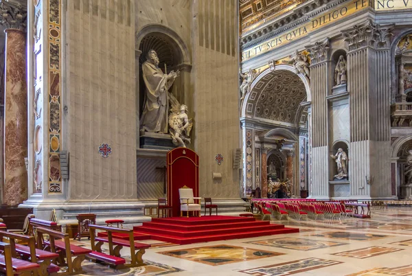 Trono Dentro Basílica São Pedro Cidade Vaticano — Fotografia de Stock