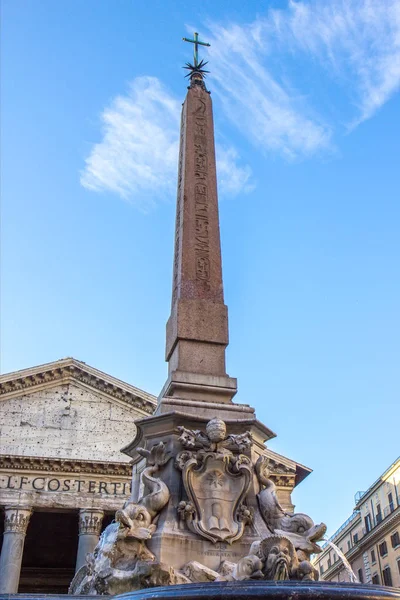Фонтана Пантеонина Площади Пьяцца Делла Ротонда Рим Перед Римским Пантеоном — стоковое фото