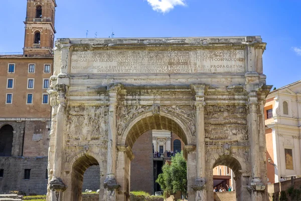 Arco de Sétimo Severo no Fórum Romano, Roma, Itália — Fotografia de Stock