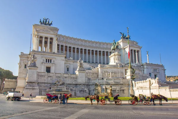 Il Vittoriano - Национальный памятник Виктору Эммануилу II в Риме , — стоковое фото