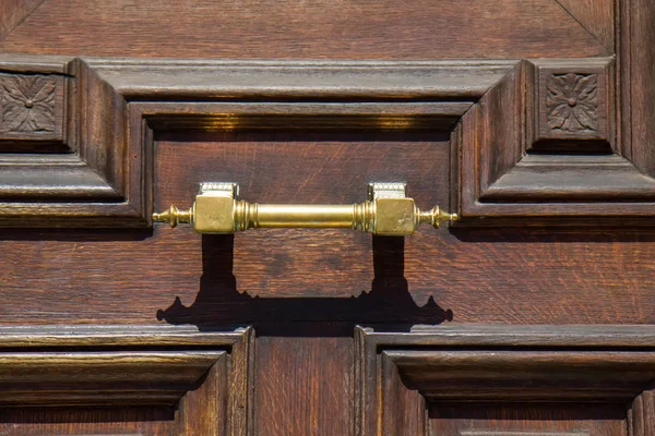 Door knocker - Rome, Italy — Stock Photo, Image