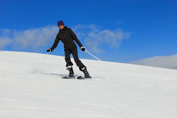 Mujer Nieve Con Esquí — Foto de Stock