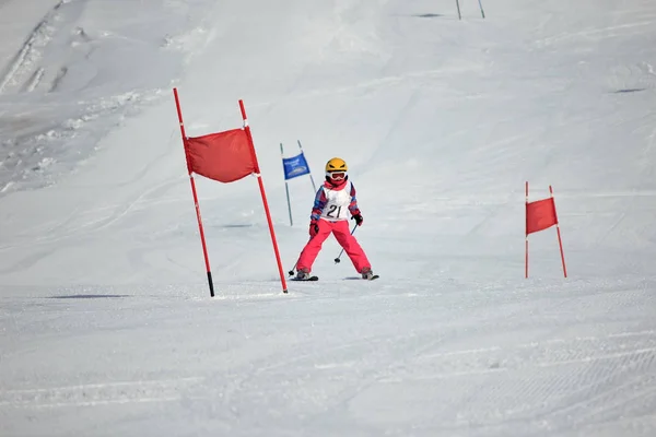 Mädchen Skiwettbewerb Stockbild