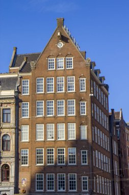 Amsterdam 'daki binaların manzarası