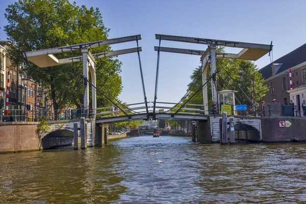 Міст Річці Амстердам — стокове фото
