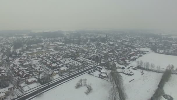 Antenn skott av holländska vinterlandskap, D-log — Stockvideo
