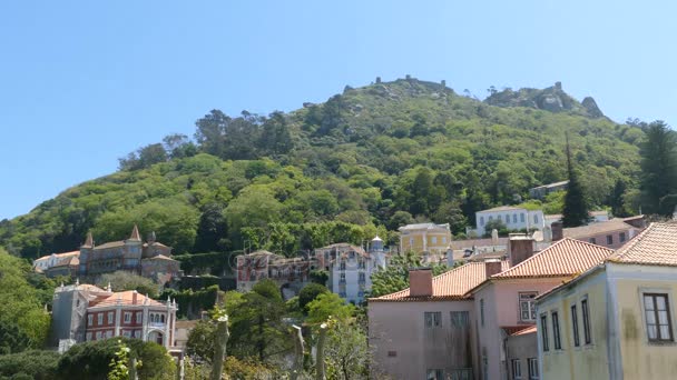 Město Sintra s romantickou domy — Stock video