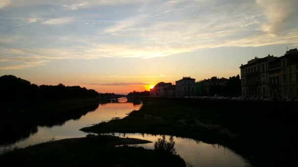 Sunset above Ponte Vecchio — Stock Video