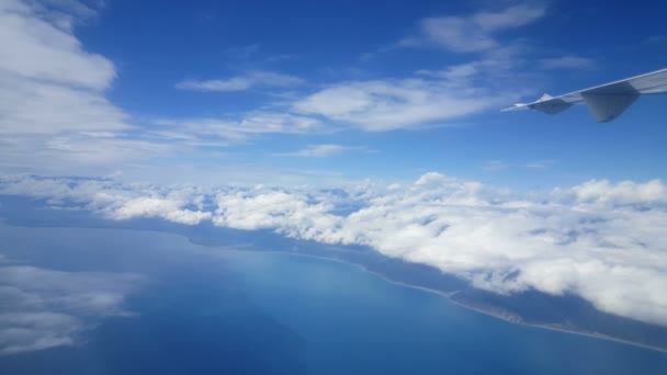 Hualien Küste vom Flugzeug aus gesehen — Stockvideo