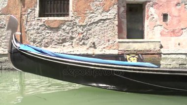 Gondol kanal ağır çekimde 