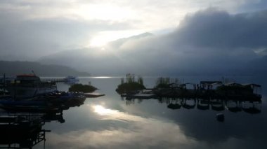 güneş ay Gölüsunbash