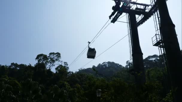 Cable cars in mountains — Stock Video